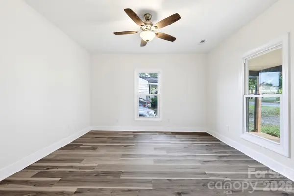 1014 8th ST, Statesville, NC 28677
