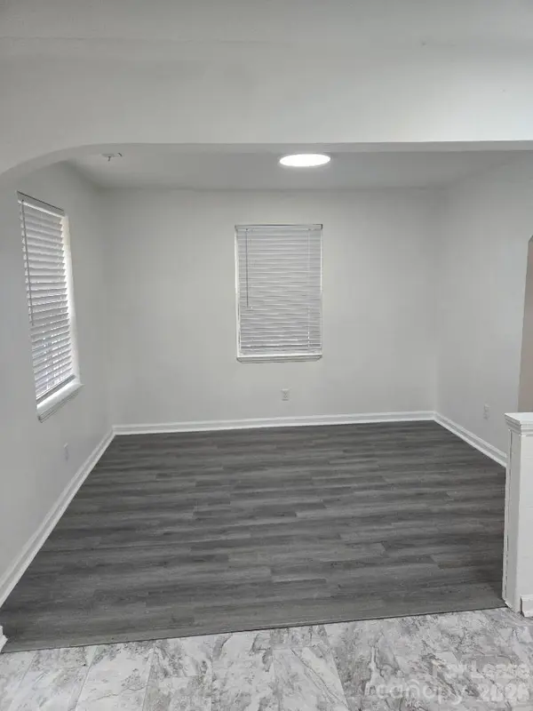 1200 Cheshire AVE, Charlotte, NC 28208