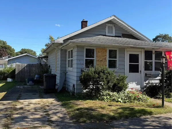 1224 Canton ST, Elkhart, IN 46514