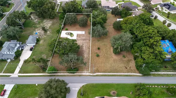 2104 PENINSULAR DR, Haines City, FL 33844
