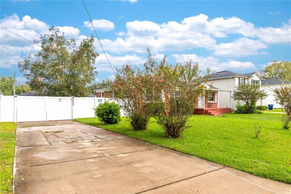 3033 HARBISON ST, Jacksonville, FL 32218