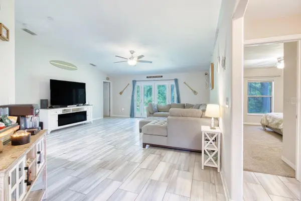 27 SOUNDERS TRAIL CIR, Ormond Beach, FL 32174
