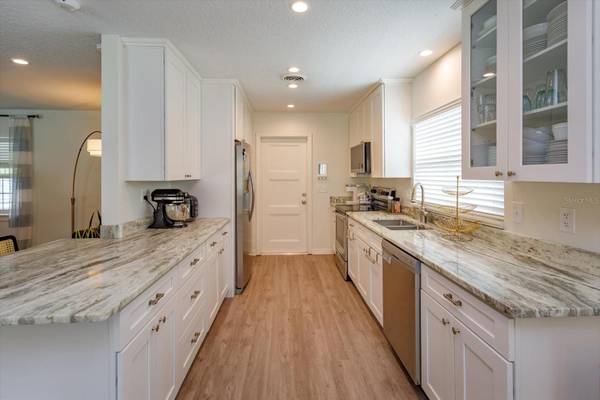 2322 WOODCREST DR, Winter Park, FL 32792