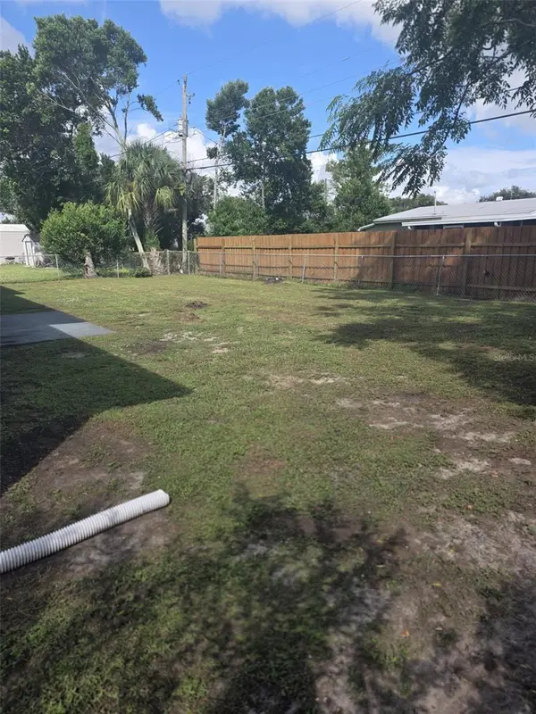 1420 THOMAS ST, Titusville, FL 32780