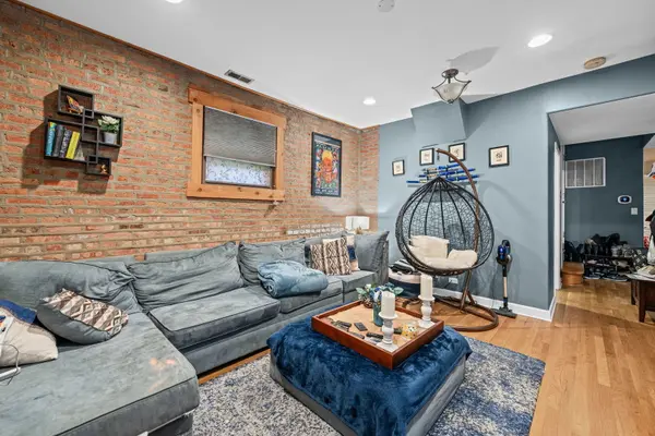 1654 W FARWELL AVE #GJ, Chicago, IL 60626