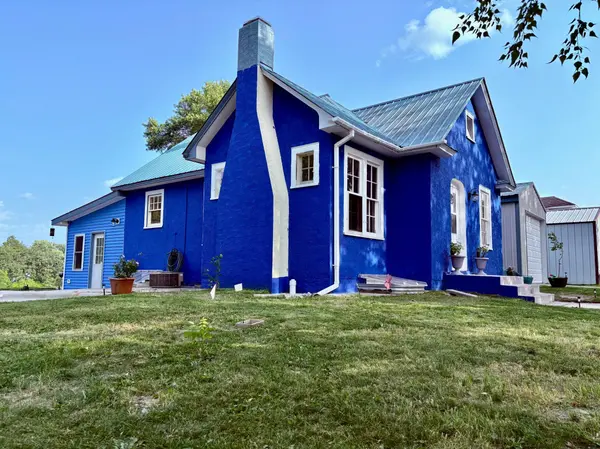 502 1st AVE SE, Baudette, MN 56623