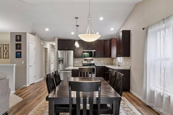 832 Aurora CIR, Red Wing, MN 55066