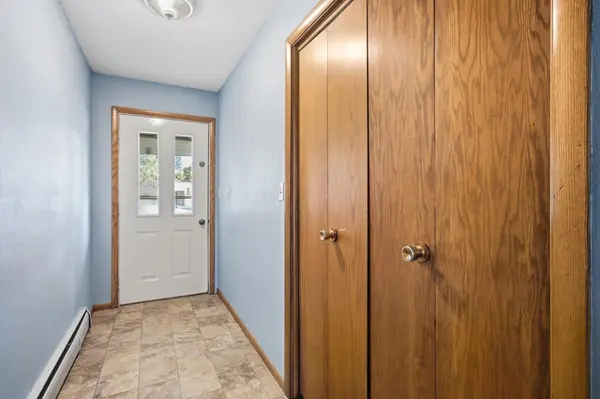 90 Cedar AVE N, Fargo, ND 58102