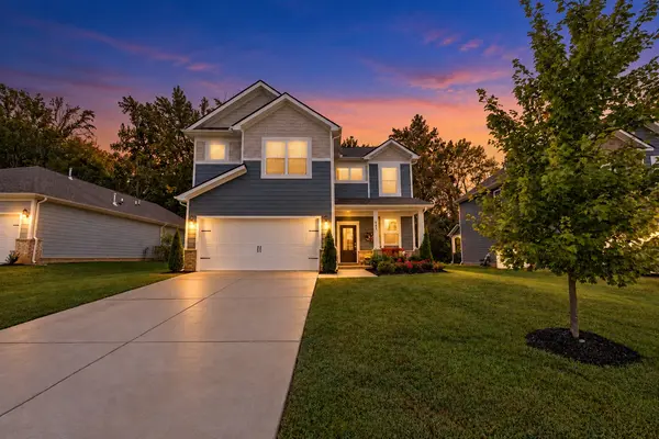 567 Ballard Dr, White House, TN 37188