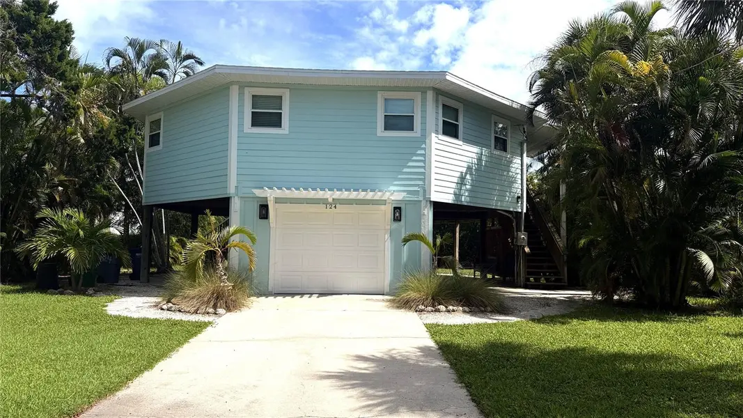 124 HAMMOCK RD, Anna Maria, FL 34216
