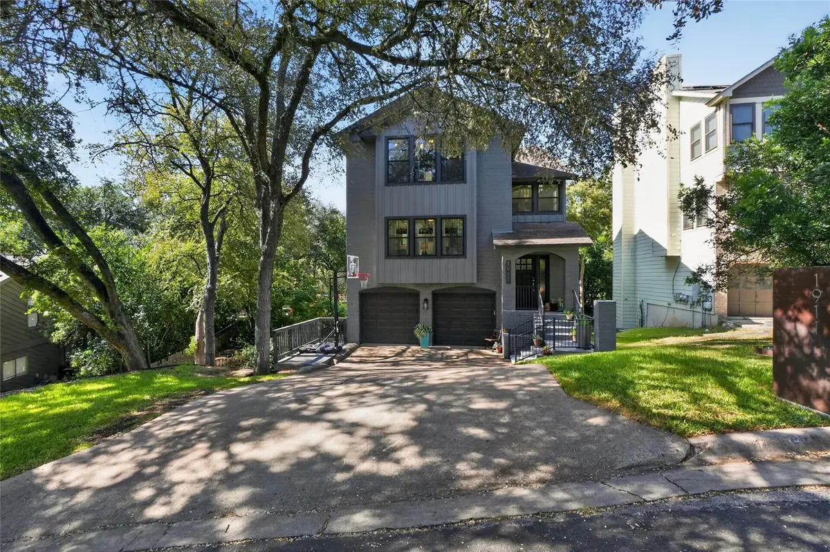 1911 Stoneridge RD, Austin, TX 78746