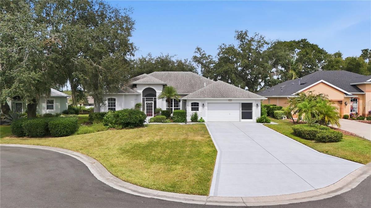 5127 AURORA DR, Leesburg, FL 34748
