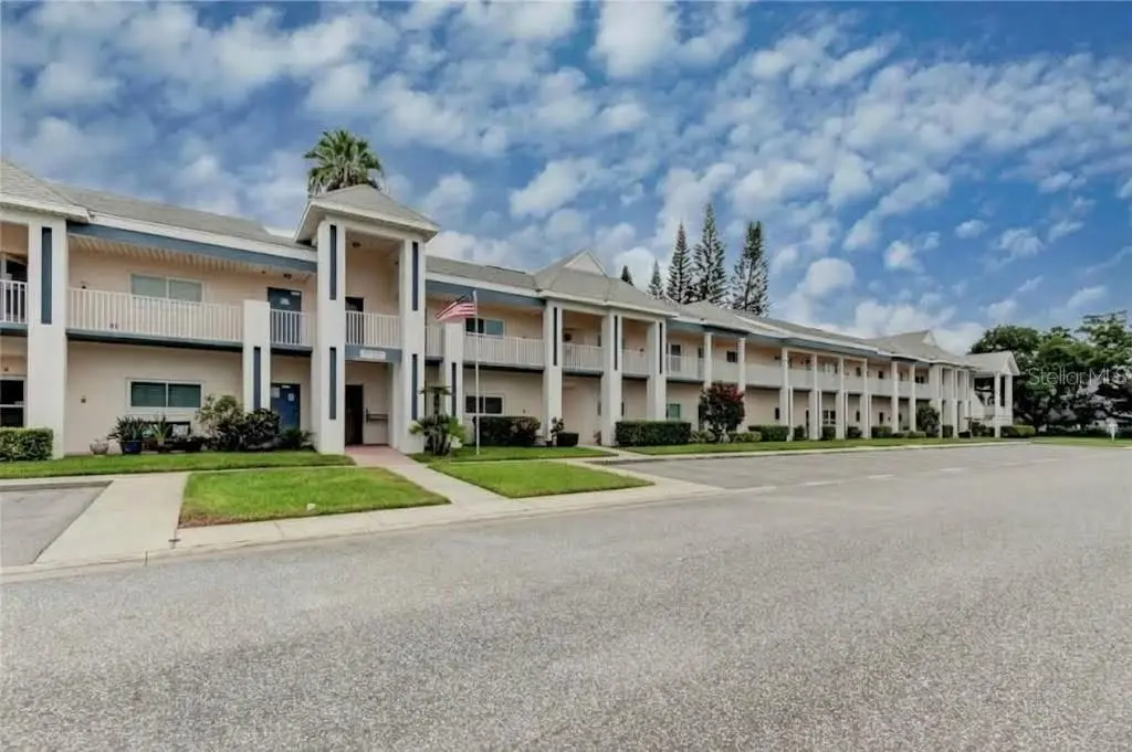 2291 AMERICUS BLVD W #5, Clearwater, FL 33763