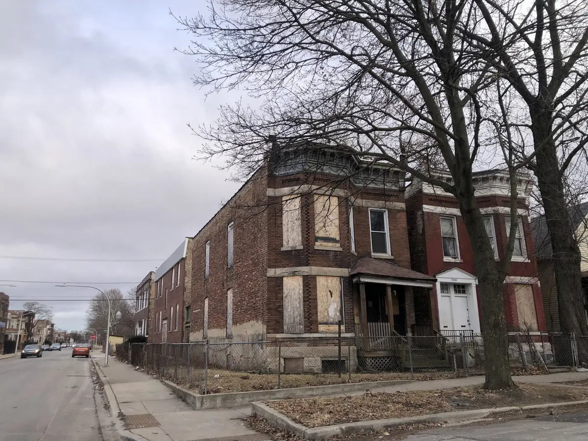 6401 S Bishop ST, Chicago, IL 60636