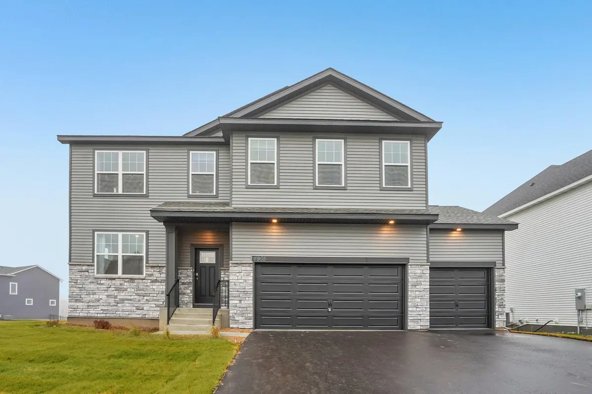 3657 Worrall CT NW, Rochester, MN 55901