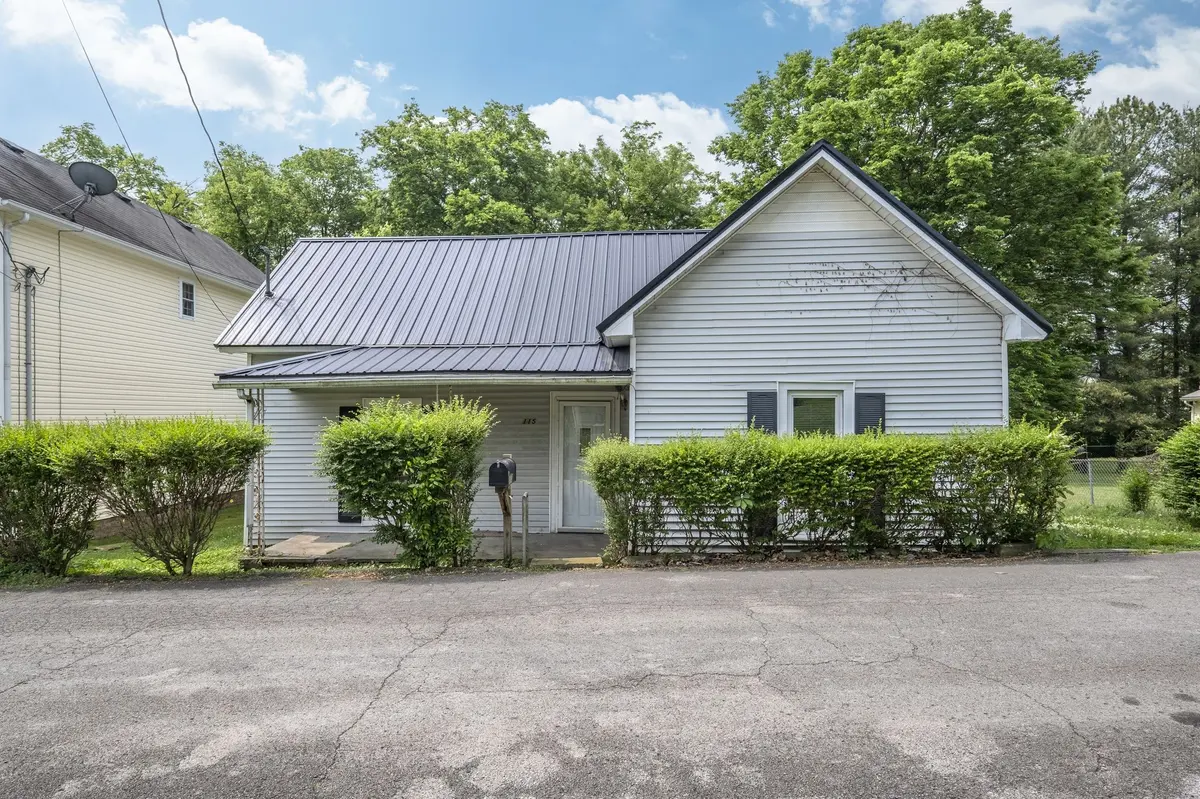 115 Union St, Mount Pleasant, TN 38474