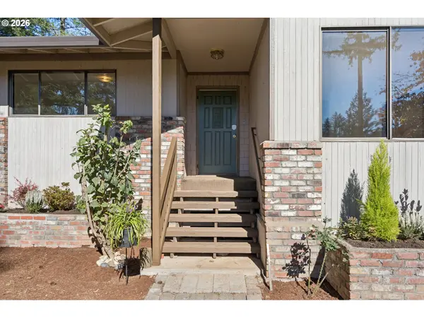 38175 SE GEORGE RD, Estacada, OR 97023
