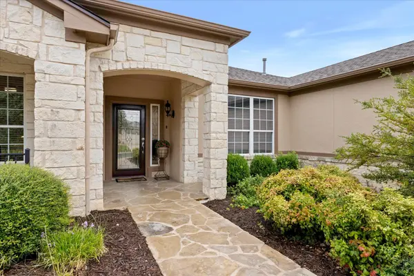 106 Powder Creek CV, Georgetown, TX 78633