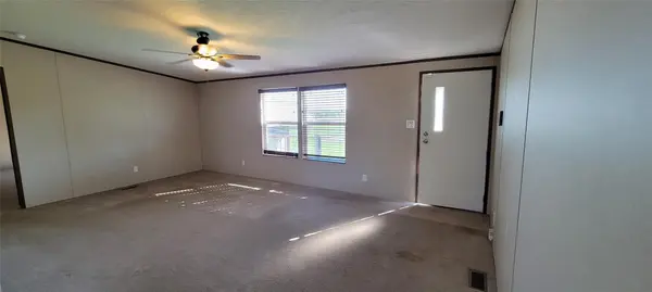 10616 Doyle Rd RD, Del Valle, TX 78617