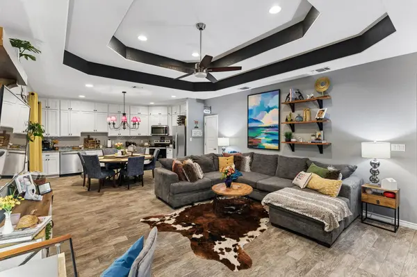 711 Monarch, Canyon Lake, TX 78133