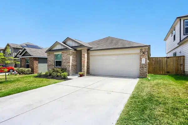 452 Perfect World LOOP, Jarrell, TX 76537