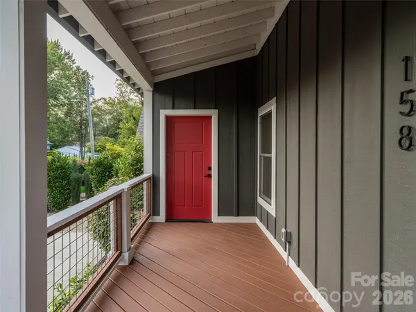 158 Riverview DR, Asheville, NC 28806