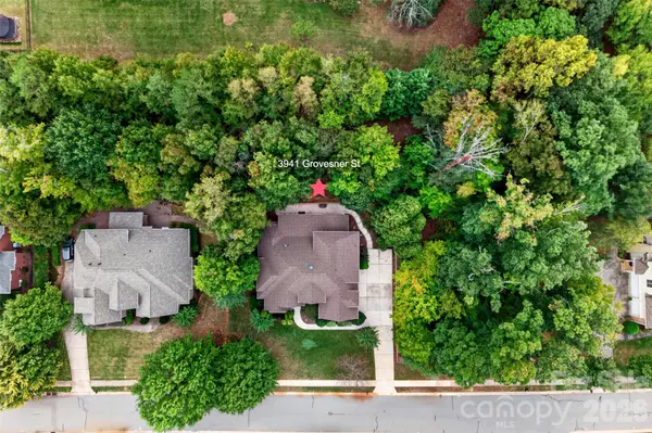 3941 Grovesner ST, Harrisburg, NC 28075