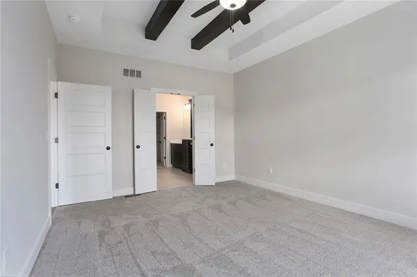15041 W 130th ST, Olathe, KS 66062
