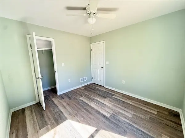 214 Grover ST, Warrensburg, MO 64093