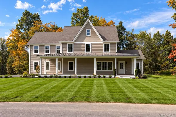 71 Peale PL, Montgomery, NY 12549
