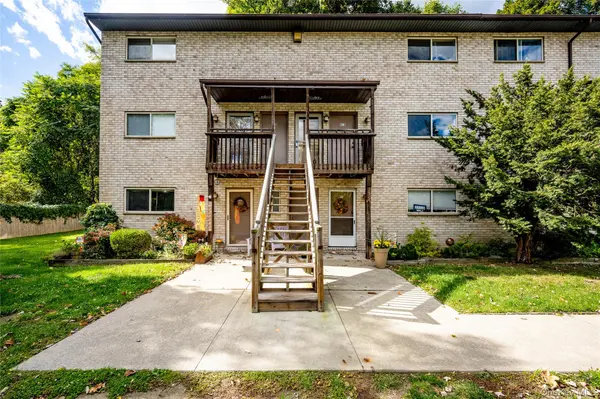 26 Cooper RD #915, Poughkeepsie, NY 12603