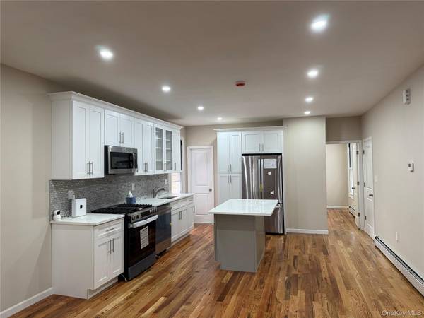 389 Warwick ST, Brooklyn, NY 11207