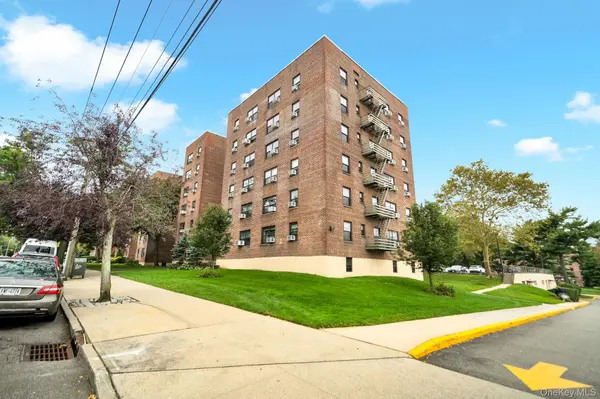 73-50 Bell BLVD #4A, Bayside, NY 11364
