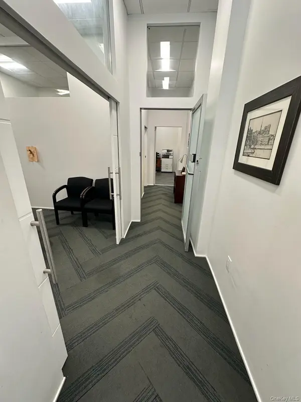 96 Main ST, Hempstead, NY 11550