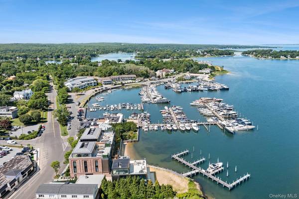 2 B West Water ST, Sag Harbor, NY 11963