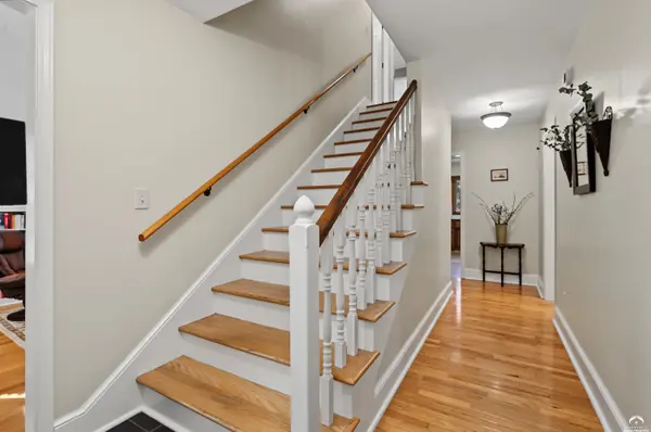 3018 W 29th TER, Lawrence, KS 66047-3907