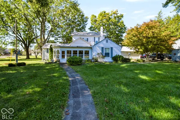 1030 Amos RD, Shelbyville, IN 46176