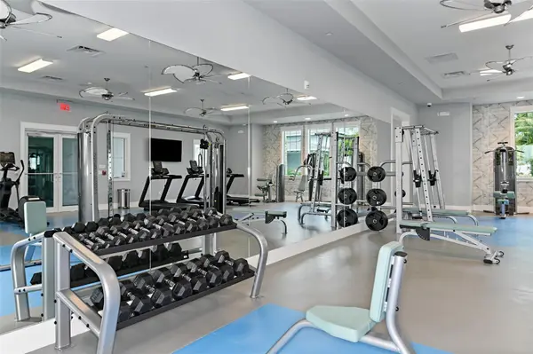 9850 CRYSTAL ISLES CIR, Sarasota, FL 34241