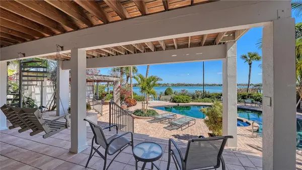 2116 CASEY KEY RD, Nokomis, FL 34275