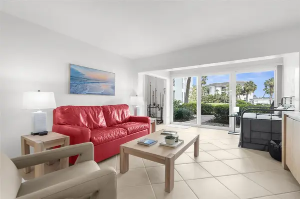 600 SUTTON PL #101B, Longboat Key, FL 34228