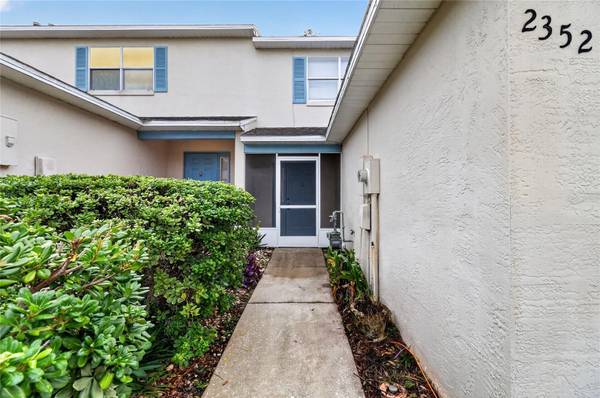 2352 ISLE ROYALE CT SE, Winter Haven, FL 33880
