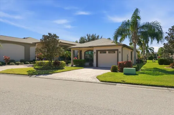 733 MEANDERING WAY, Polk City, FL 33868