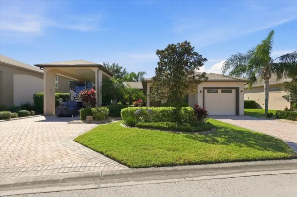 733 MEANDERING WAY, Polk City, FL 33868