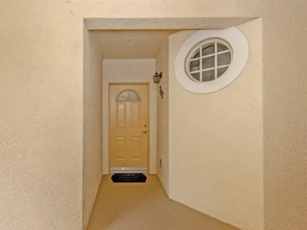 940 COOPER ST #202, Venice, FL 34285