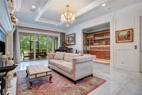 8804 BAY HILL BLVD, Orlando, FL 32819
