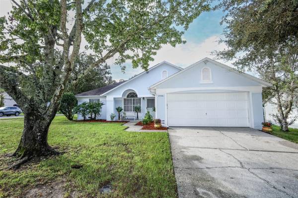 2446 BRIARCREEK DR, Apopka, FL 32703
