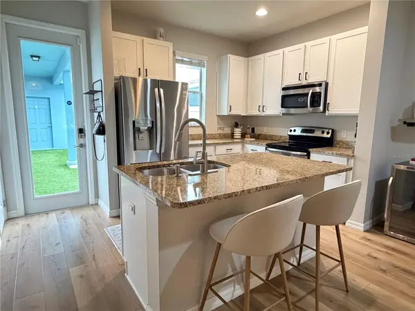 14066 AVENUE OF THE GROVES, Winter Garden, FL 34787
