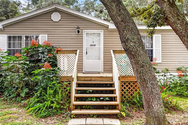 7305 TIMBER CREST LN, Zephyrhills, FL 33540