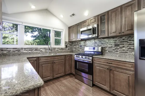 149 E Strong ST, Wheeling, IL 60090