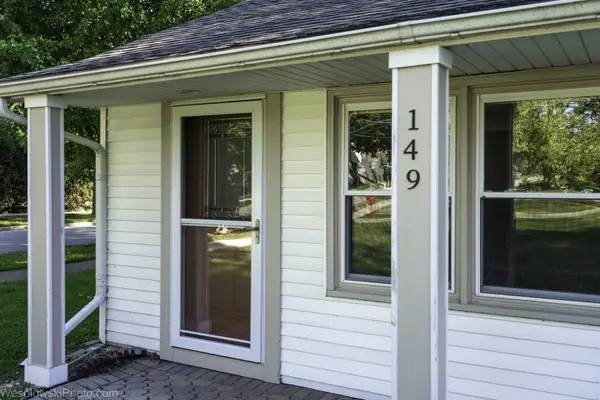 149 E Strong ST, Wheeling, IL 60090